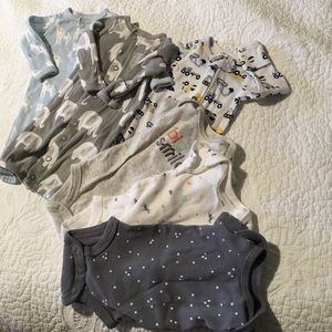Carter’s Preemie Clothing